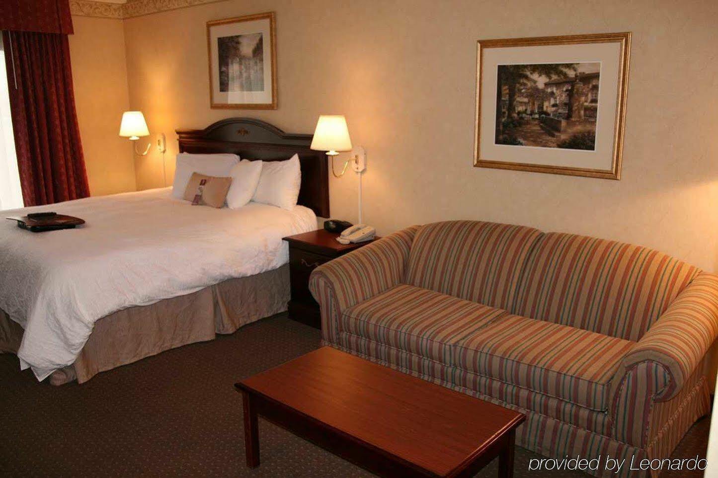 Hotel Hampton Easton